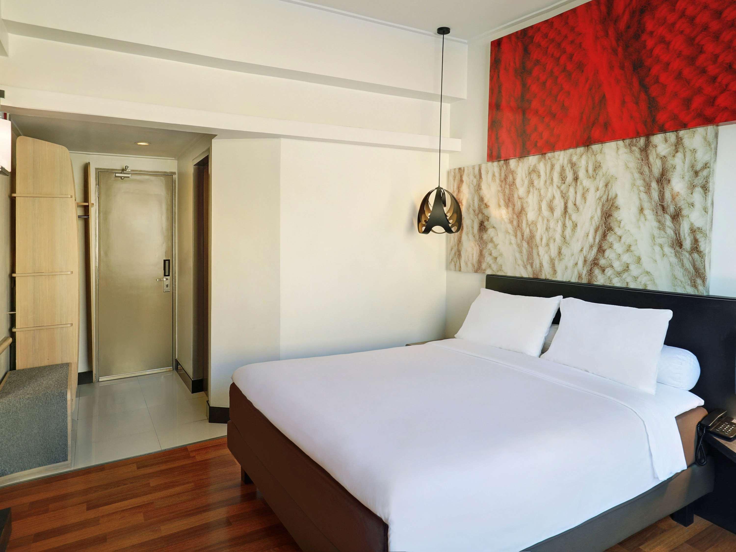 Ibis Malioboro Yogyakarta Exterior foto