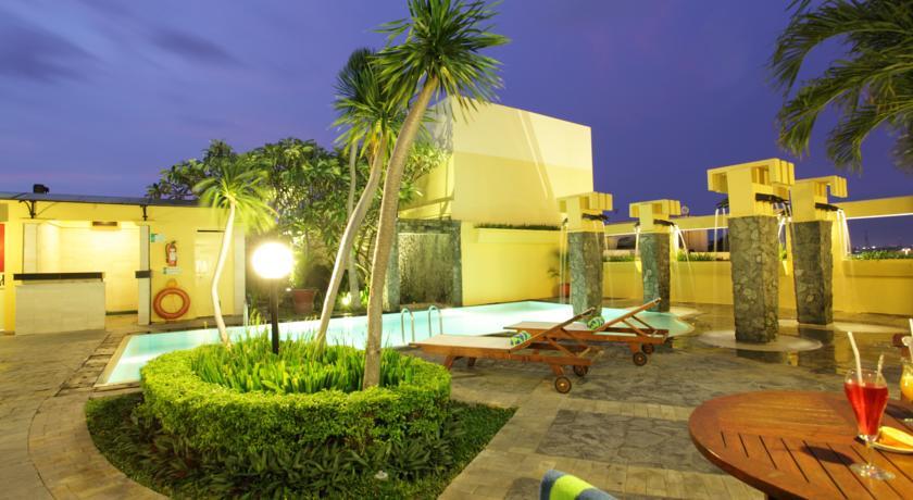 Ibis Malioboro Yogyakarta Exterior foto