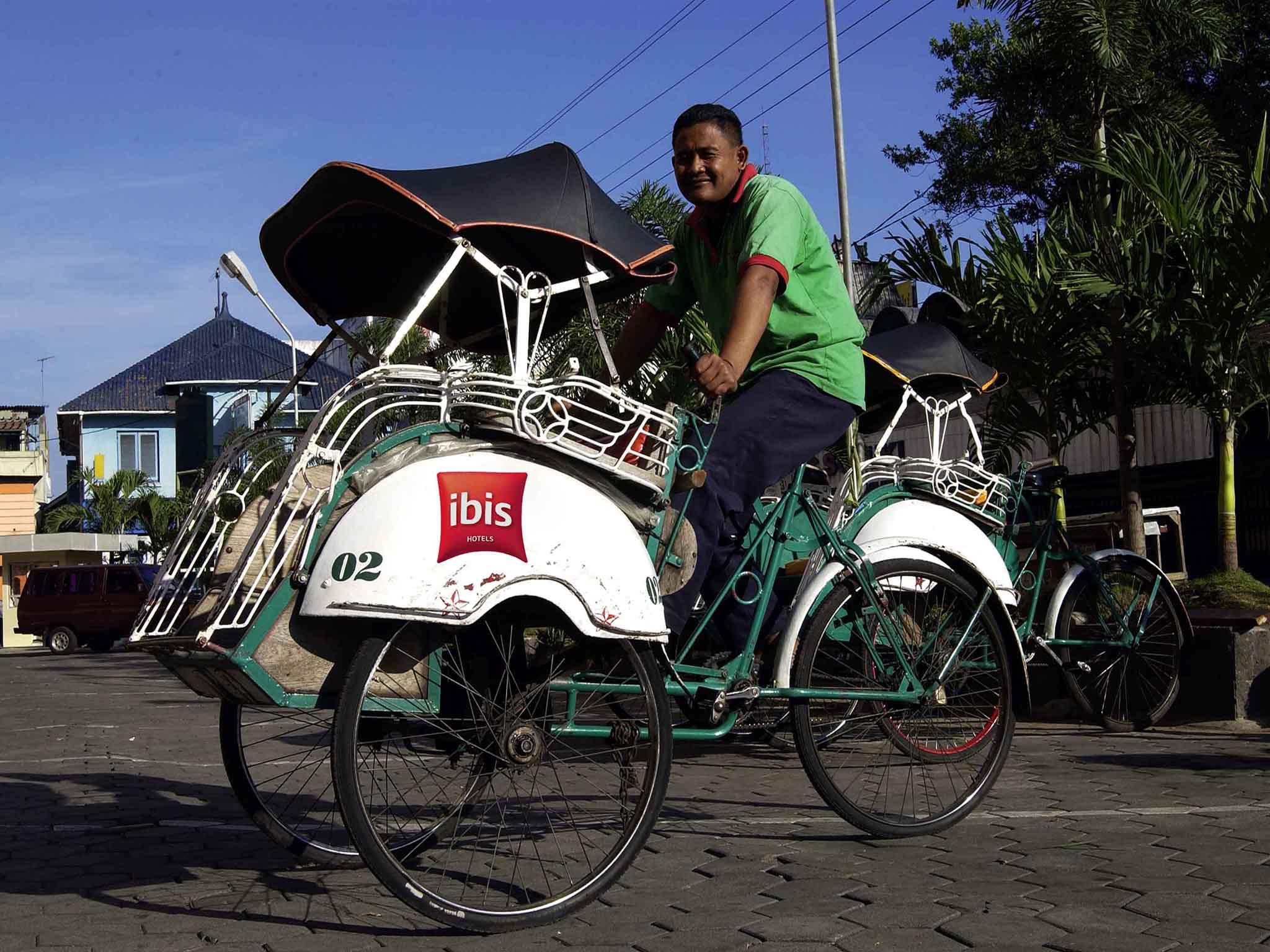 Ibis Malioboro Yogyakarta Exterior foto