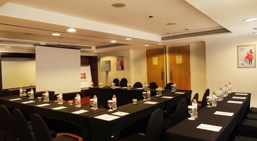 Ibis Malioboro Yogyakarta Exterior foto