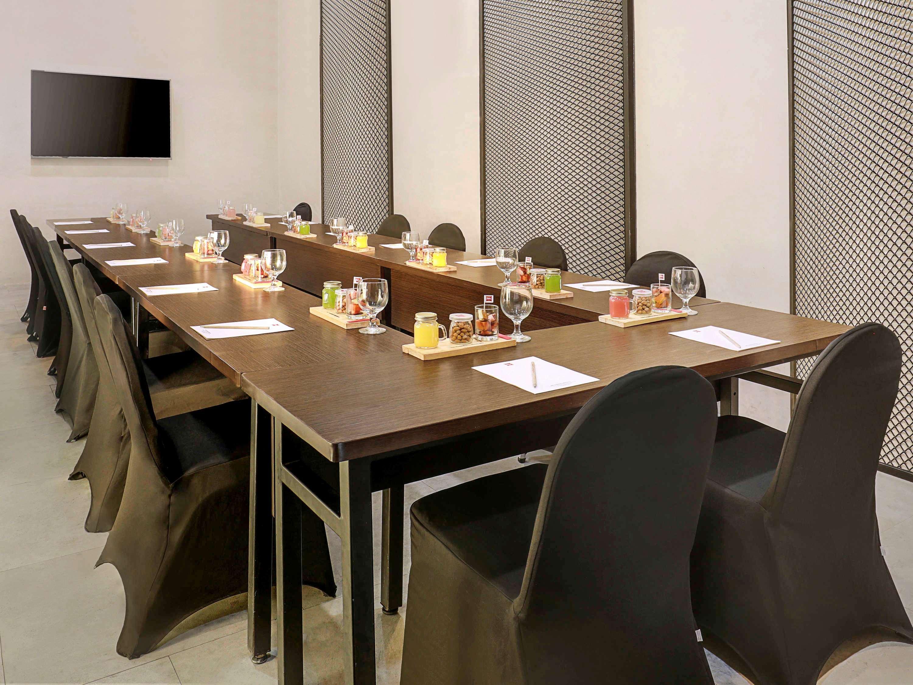 Ibis Malioboro Yogyakarta Exterior foto