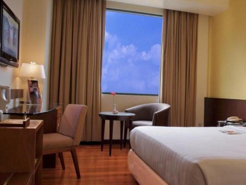 Ibis Malioboro Yogyakarta Exterior foto