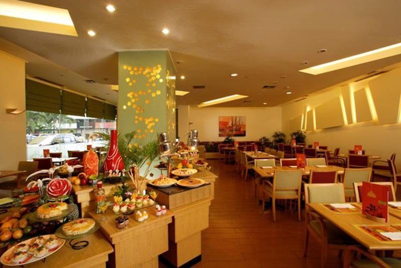 Ibis Malioboro Yogyakarta Exterior foto