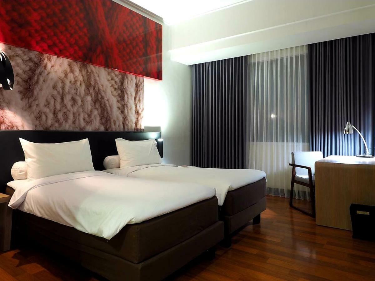Ibis Malioboro Yogyakarta Exterior foto
