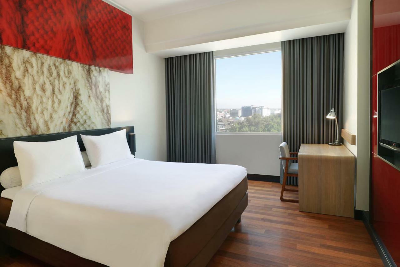 Ibis Malioboro Yogyakarta Exterior foto